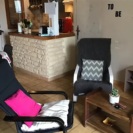 196 Rue Des Moulins Vacheres