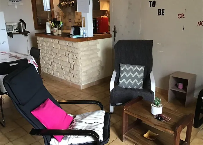 196 Rue Des Moulins Vacheres