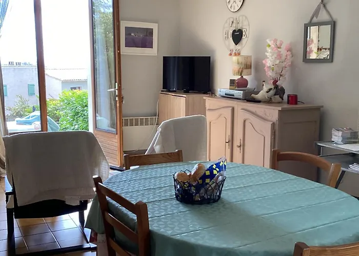 196 Rue Des Moulins *